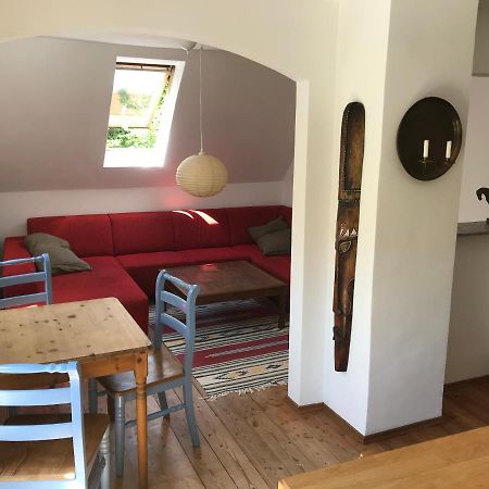 Charmante Altbau-Dg-Wohnung 慕尼黑 外观 照片